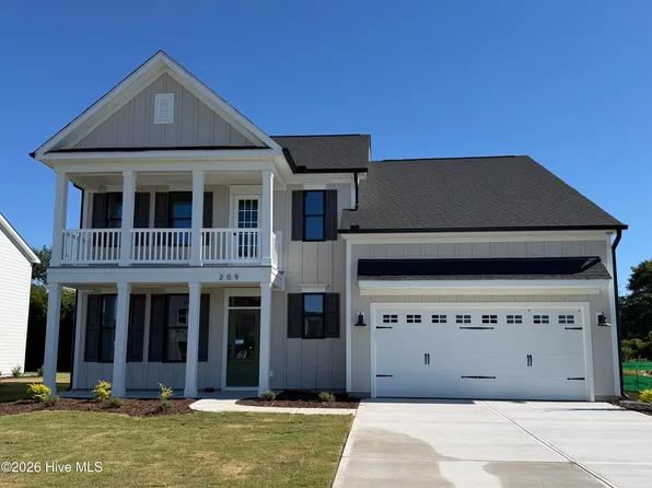 209 Lookout Point, Hampstead, NC 28443