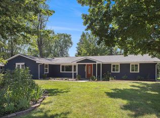 52775 Arbor Dr, South Bend, IN