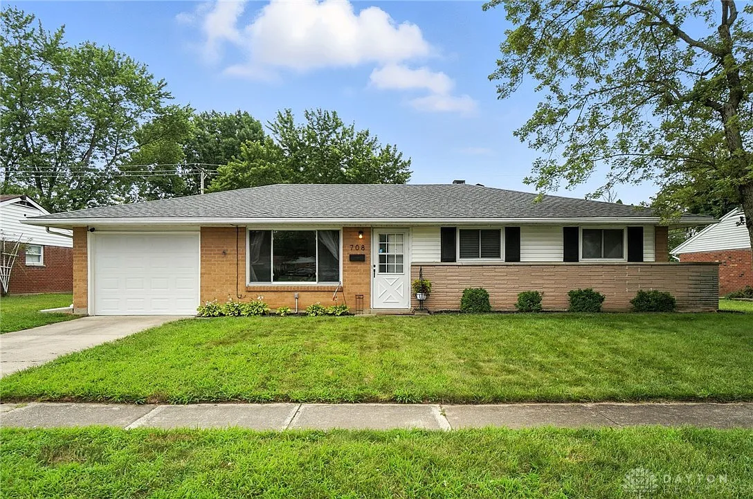 708 Hile Ln photo 1