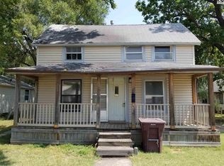 217 S Oak St, McPherson, KS 67460
