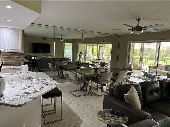 3rd image of 26890 Wedgewood Dr APT 202