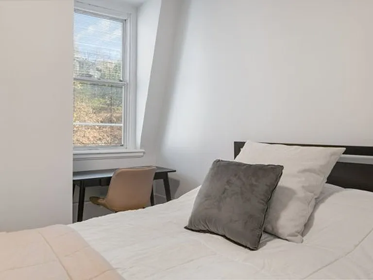 Quarry St. Apartments — Photo 68