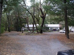 1134 Foots Creek Rd, Gold Hill, OR 97525