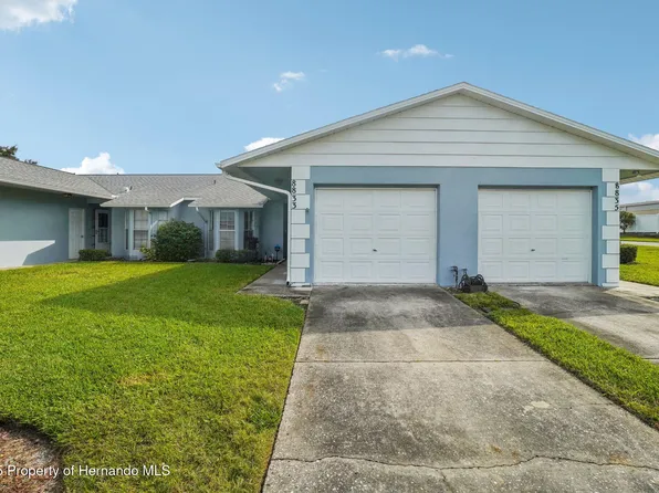 8833 Manos Cir, New Port Richey, FL 34655