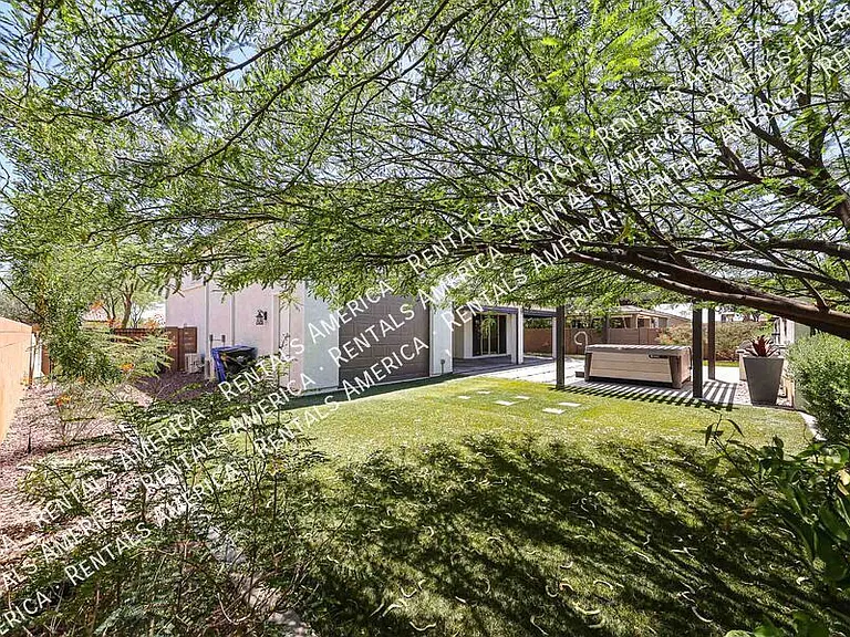 17268 W Straight Arrow Ln — Photo 46