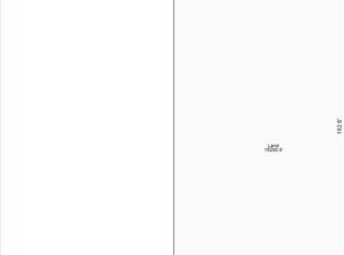 1435 Lochmoor Blvd, Grosse Pointe Woods, MI 48236