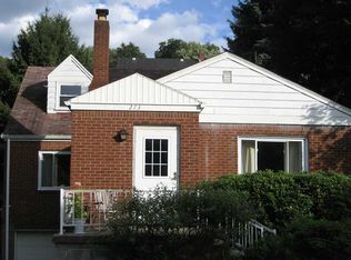 273 Greenlee Rd, Pittsburgh, PA 15227