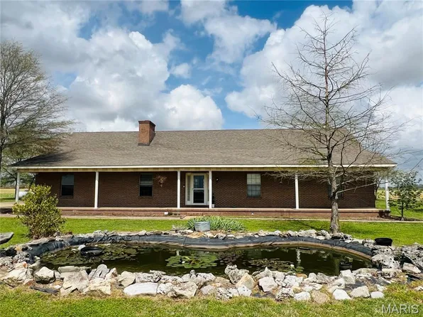 506 State Highway M, Steele, MO 63877