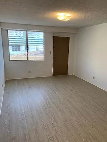 2 bed, 650 sqft, $2,150 — Photo 3