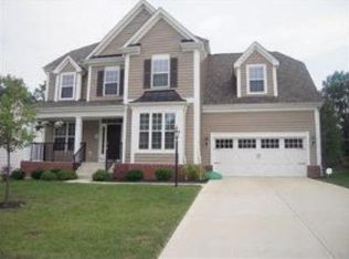 689 Hyacinth Rd, Cincinnati, OH 45245