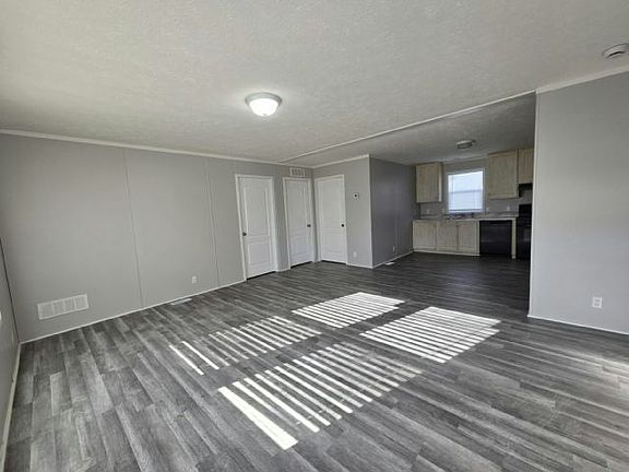 4th image of 801 Macbeth Cir #207