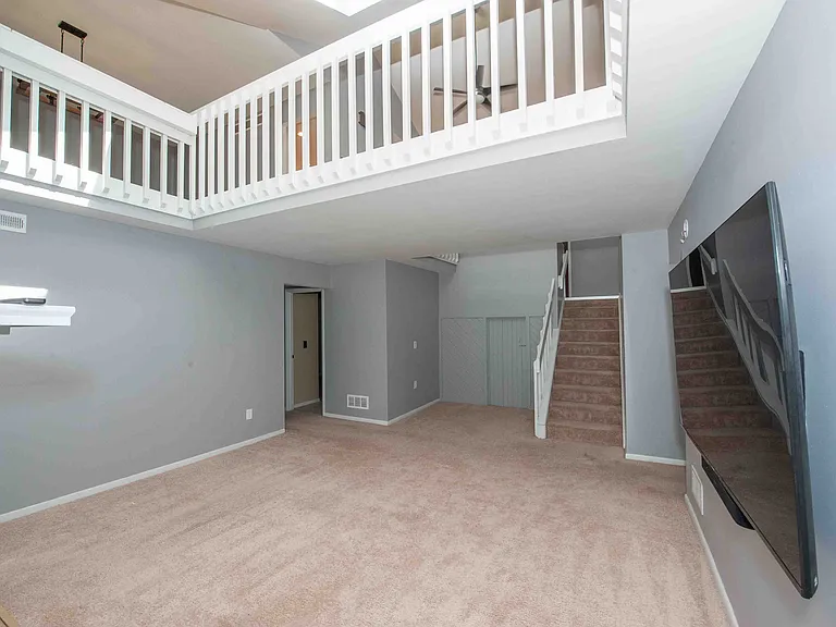 973 Hollow Creek Dr — Photo 20