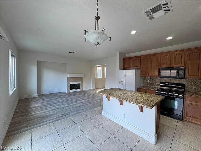 6470 Aether St — Photo 2