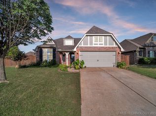 13342 S 20th Pl, Bixby, OK 74008