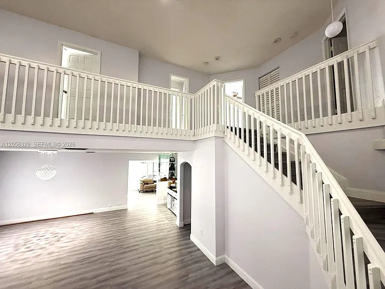 9352 SW 155th Ave — Photo 5