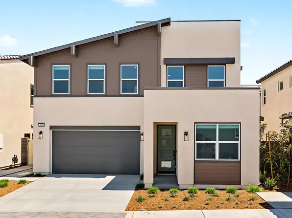4809 Habitat Dr, Fontana, CA 92336