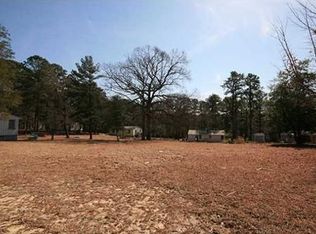 840 Yates Cir, Fayetteville, NC 28311