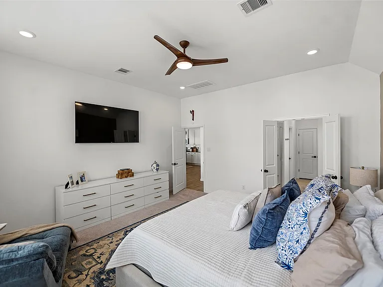 29003 Spicewood Valley Dr — Photo 15