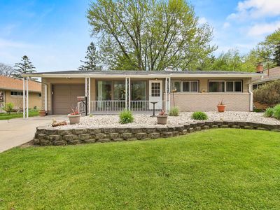 7115 W Wedgewood Dr, Milwaukee, WI, 53220