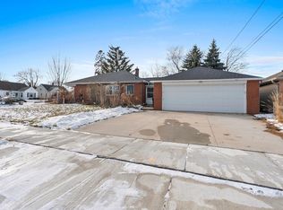 134 E Byrd St, Appleton, WI 54911
