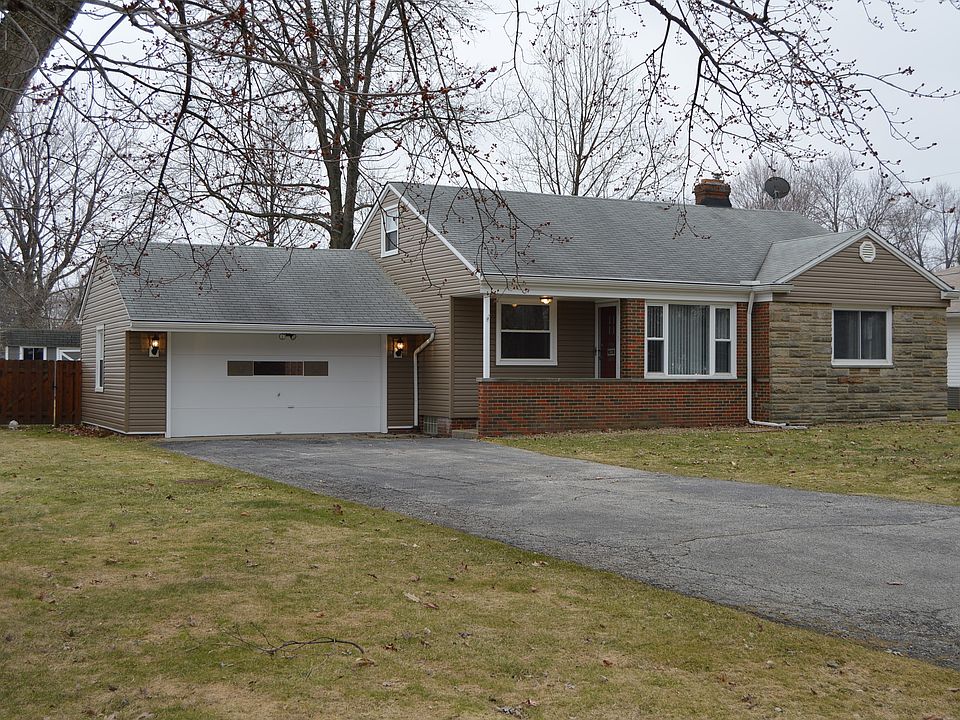 1st image of 21955 Brookway Dr.