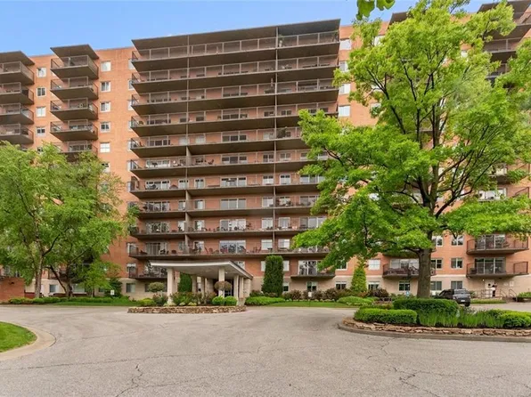 4550 Warwick Blvd APT 207, Kansas City, MO 64111