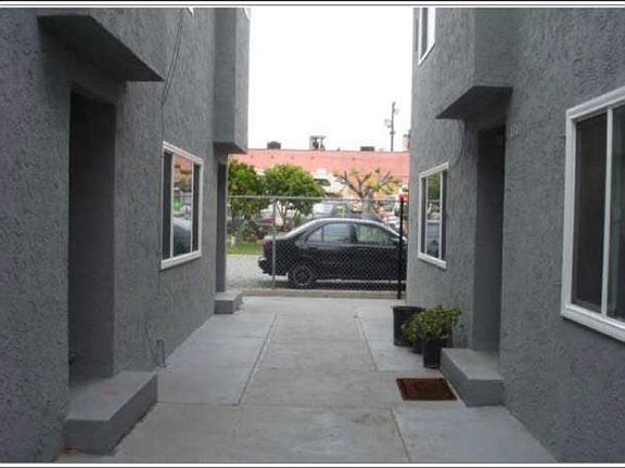 3rd image of 3755 National Ave