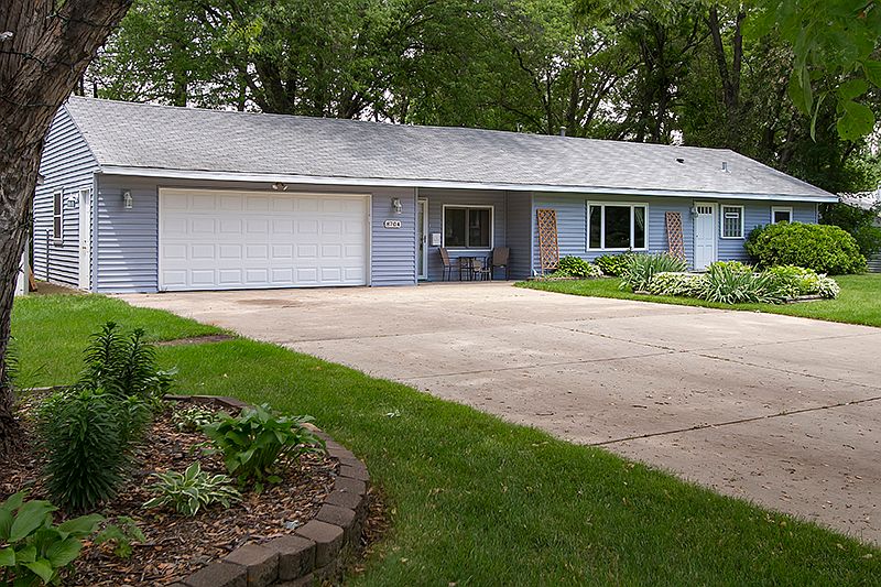 Well maintained one story