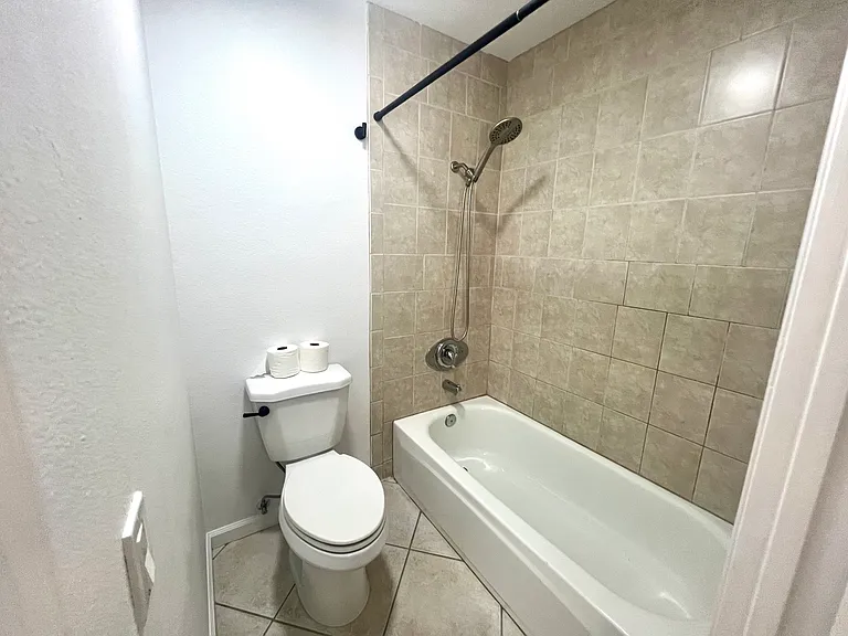 13311 Tiverton Rd — Photo 18