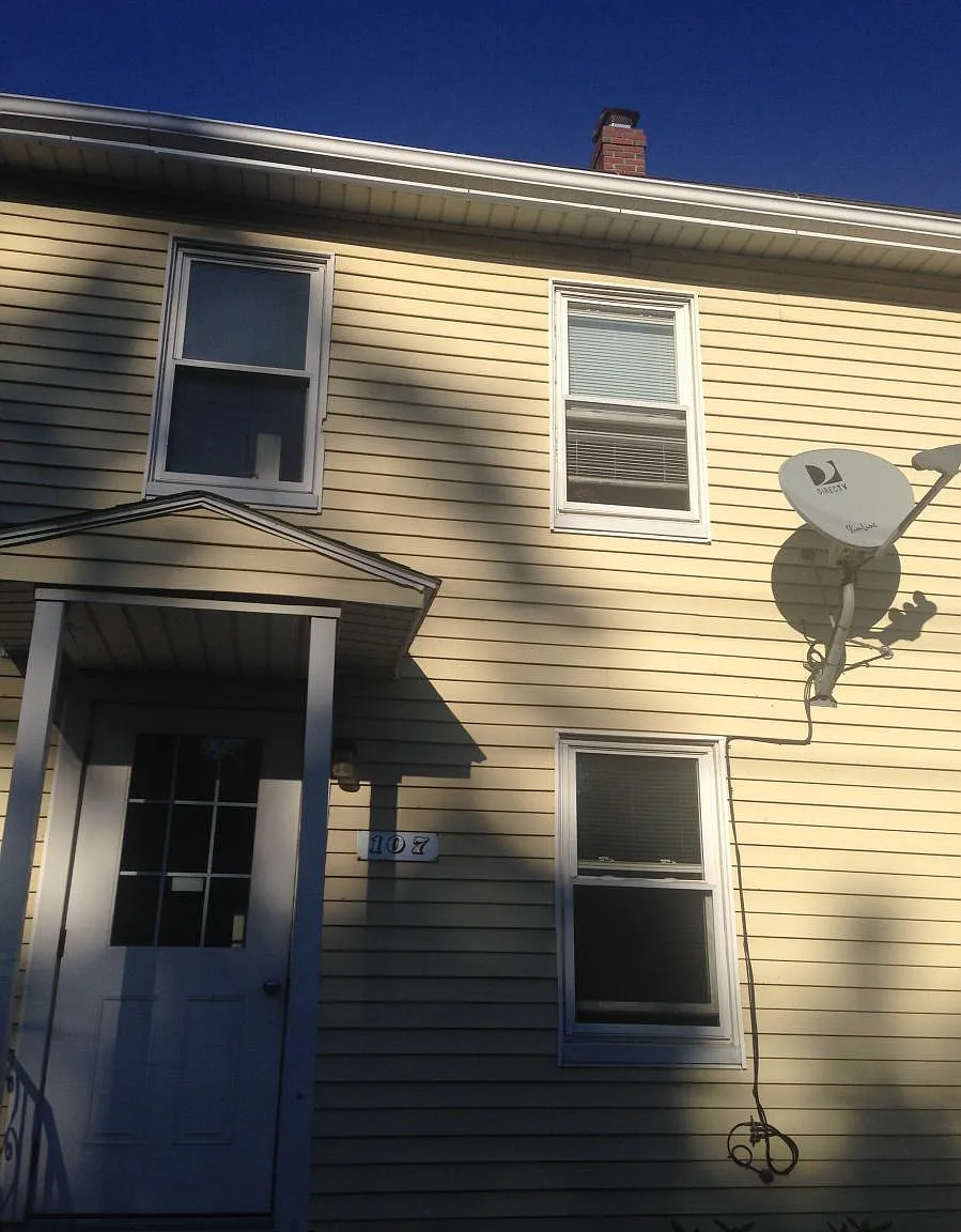 107 Broad Street — Photo 4