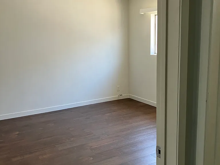 3329 Keystone Ave #6 — Photo 14