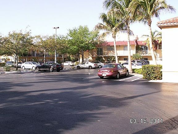 3rd image of 6711 N Kendall Dr APT 510
