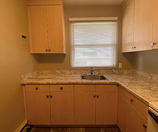 Kitchen_10062022