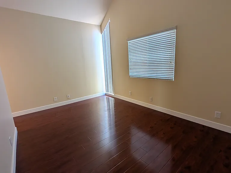 330 El Dorado St #8 — Photo 14