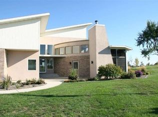 N1970 Alphorn Rd, Monroe, WI 53566