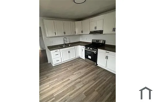 1807 Packer St Photo 1