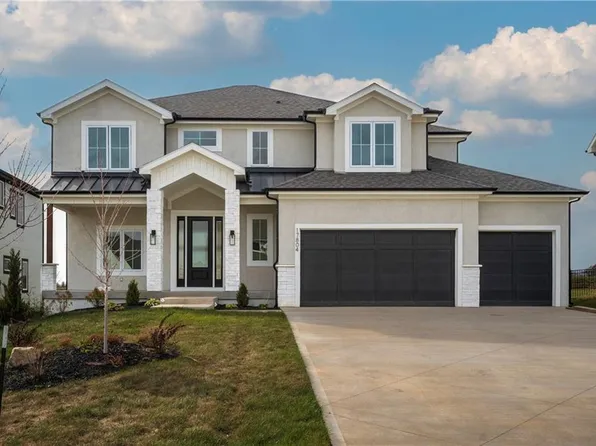 17804 Hayes St, Overland Park, KS 66013