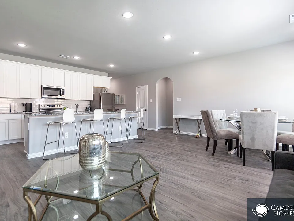 1474 Waterview Dr
