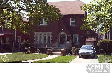 17395 WOODINGHAM DR.JPG