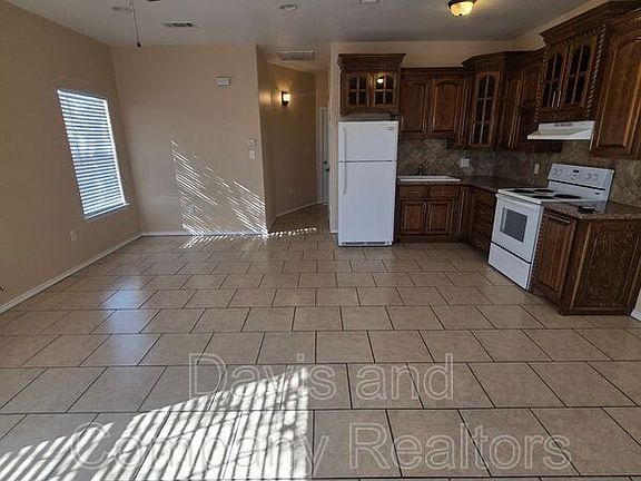 3rd image of 200 Mitchell St APT B