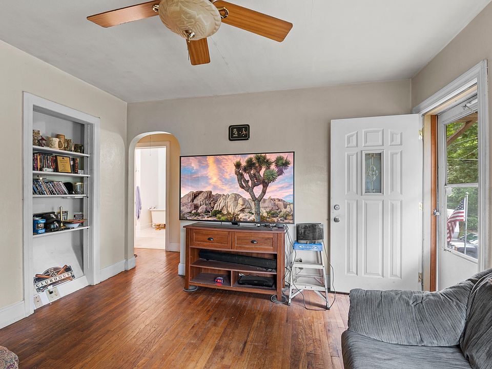 4300 10th Ave, Rock Island, IL 61201 Zillow