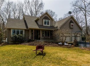 289 Lester Rd, Griswold, CT 06351