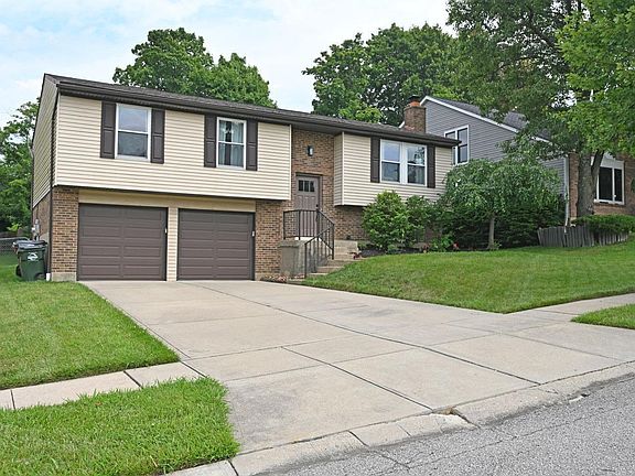 2nd image of 4996 Riverwatch Dr