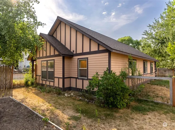217 Lufkin Lane, Winthrop, WA 98862