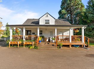 19149 S End Rd, Oregon City, OR 97045