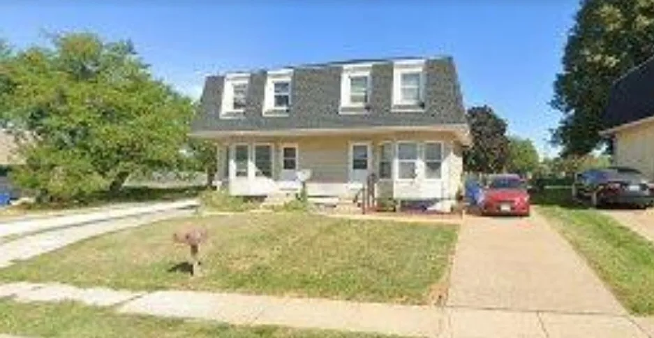 2324 W 54th St