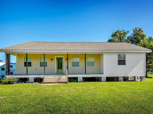 4147 Bayouside Dr, Houma, LA 70363