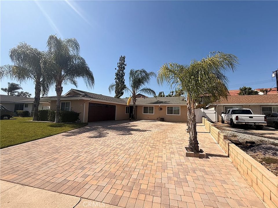 1st image of 1013 E Calora St