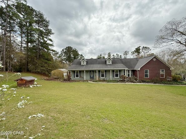 4651 River Dr, Marianna, FL 32446