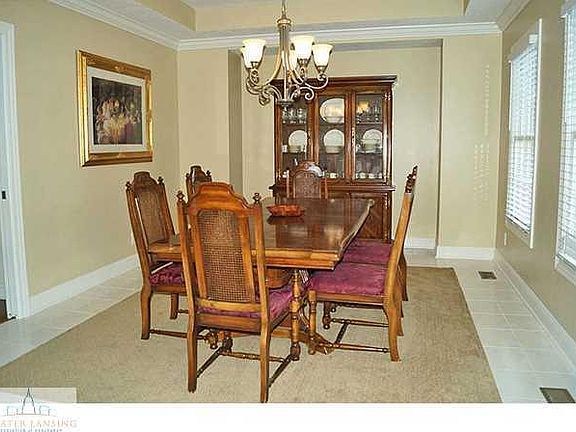 4th image of 4770 Wellington Dr
